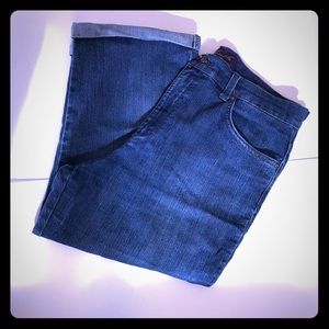 Gloria Vanderbilt Amanda Capri